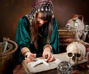 Voodoo Spells Specialist in India - Famous Astrologer for Voodoo Revenge Spells